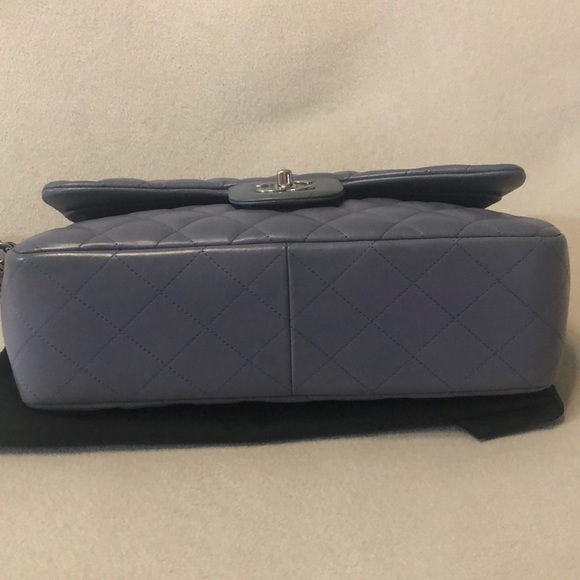 Chanel Classic Jumbo Lambskin grey Double Flap Bag - Picture 5 of 8